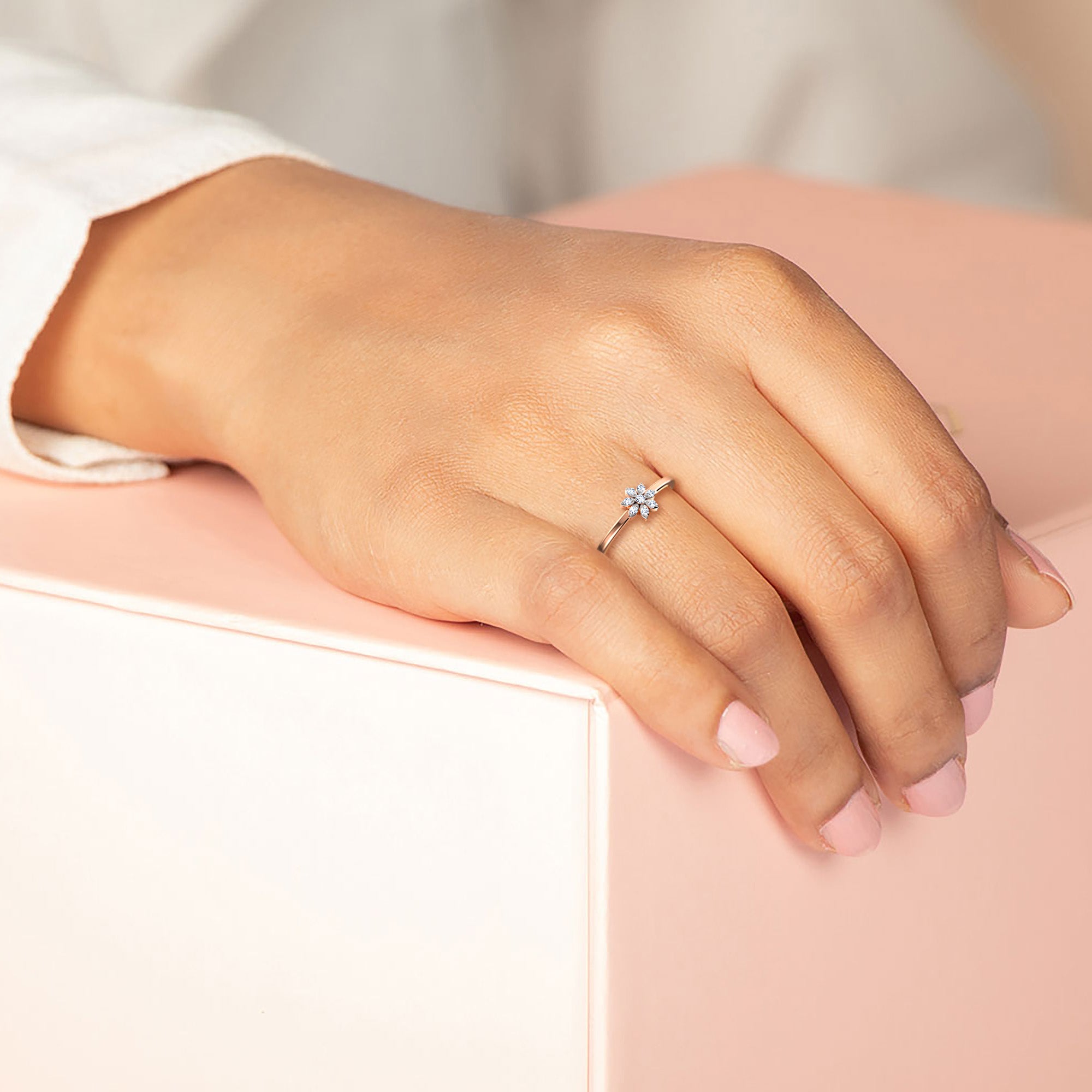 18KT Rose Gold Ladies Ring RG0000137